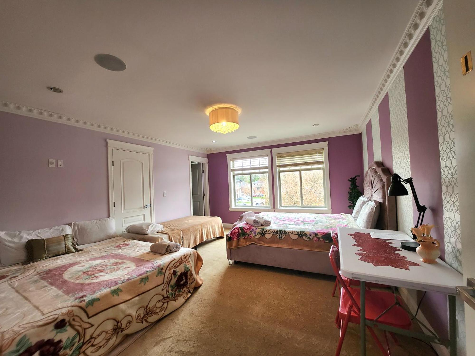 Empress Palace Hotel Surrey Eksteriør billede